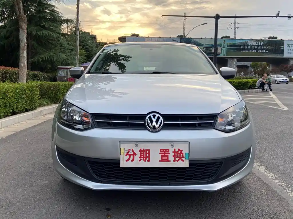 Volkswagen Polo — миниатюра 2
