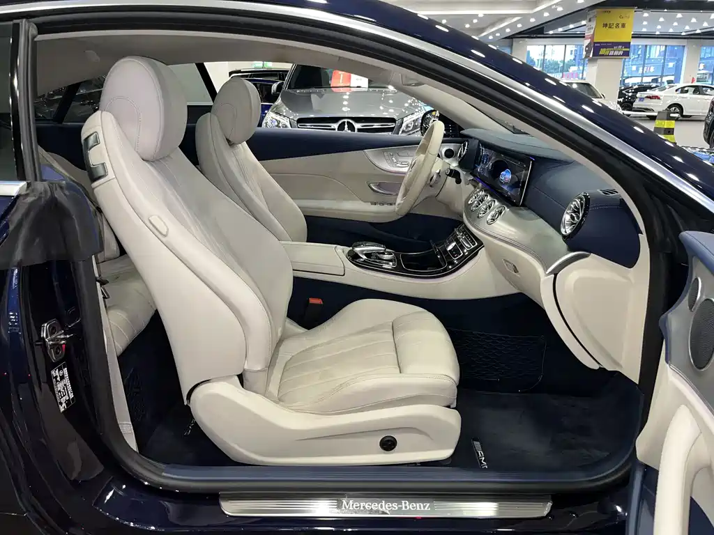 Mercedes-Benz E-Class (Import) — миниатюра 17