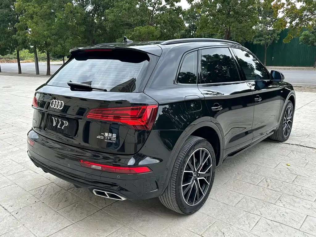 Audi Q5L — миниатюра 8