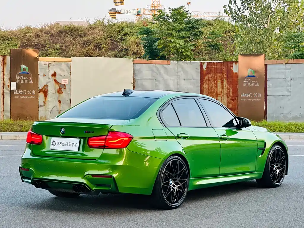 BMW M3 — миниатюра 6