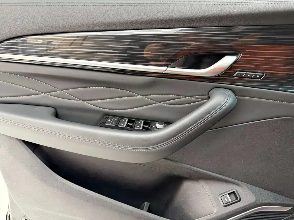 Geely Xingyue L — миниатюра 16