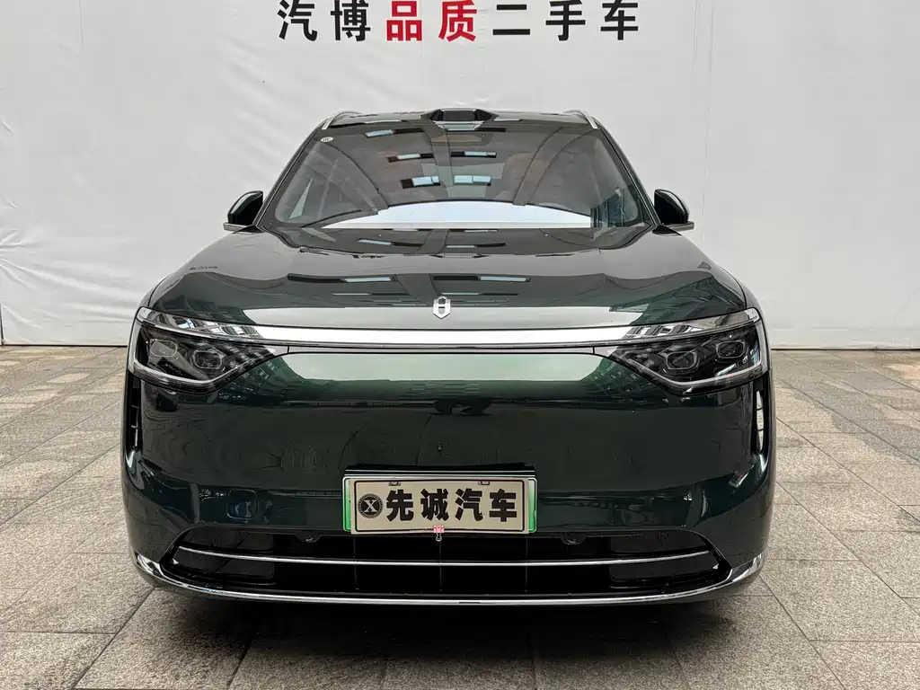 AITO ASK THE WORLD M8