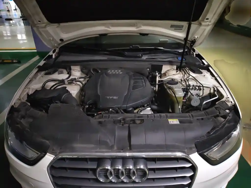Audi A4L — миниатюра 21