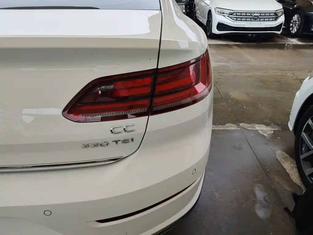 Volkswagen CC — миниатюра 8