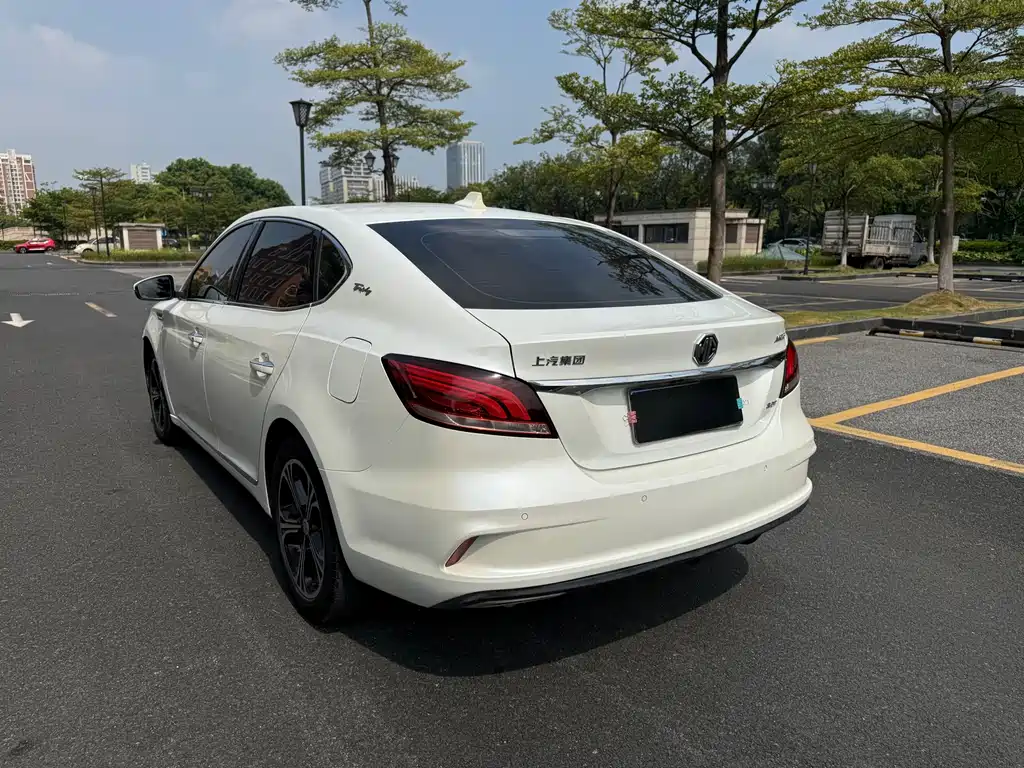 MG MG6 — миниатюра 13
