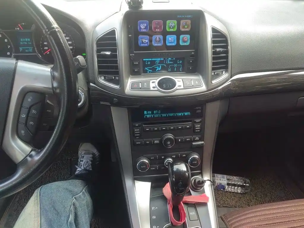 Chevrolet Captiva — миниатюра 14