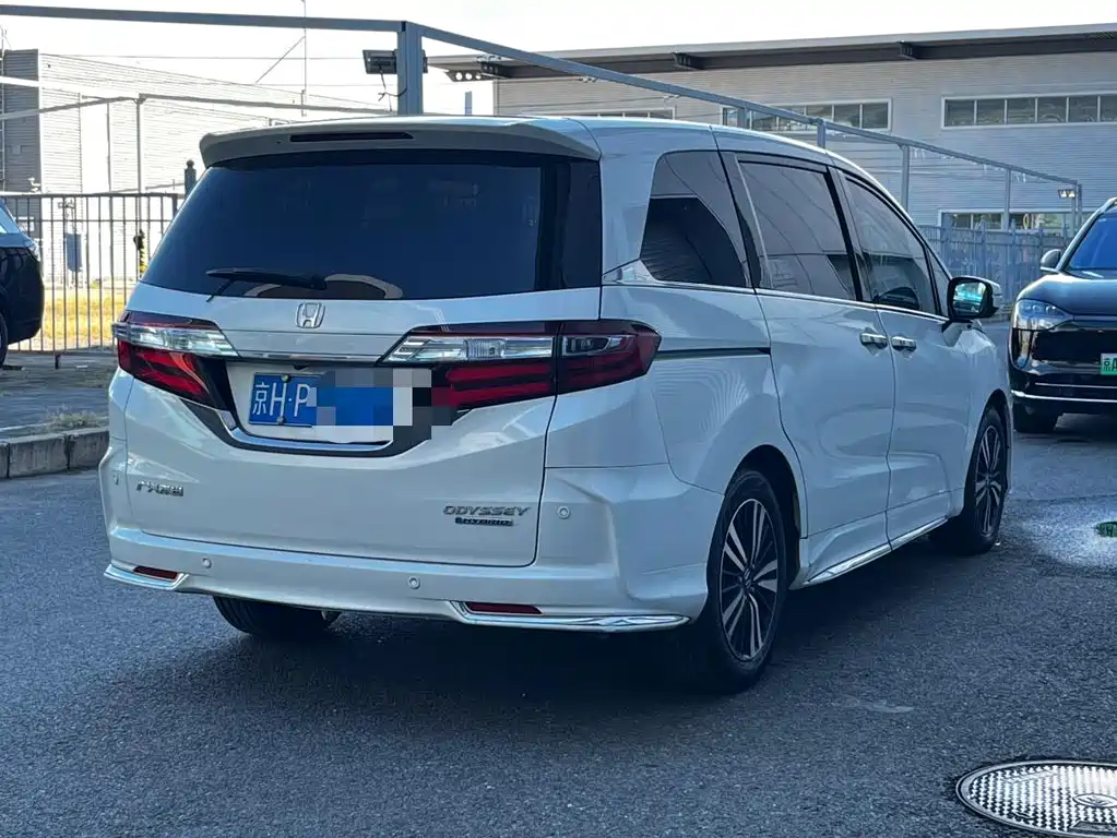 Honda Odyssey — миниатюра 5