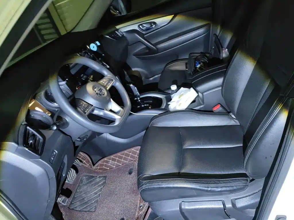Nissan X-Trail — миниатюра 8