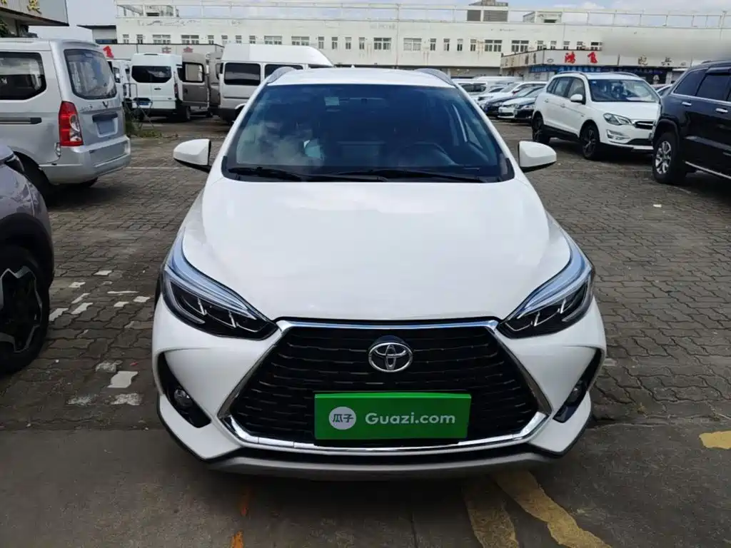 Toyota Yaris L — миниатюра 3