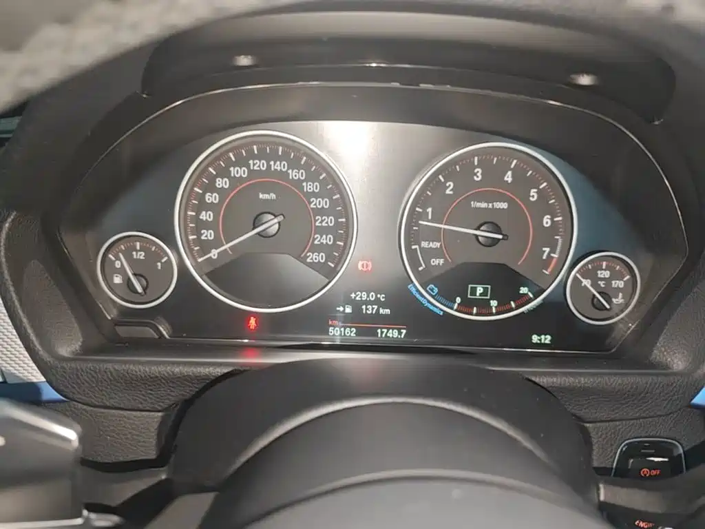 BMW 3 Series — миниатюра 12