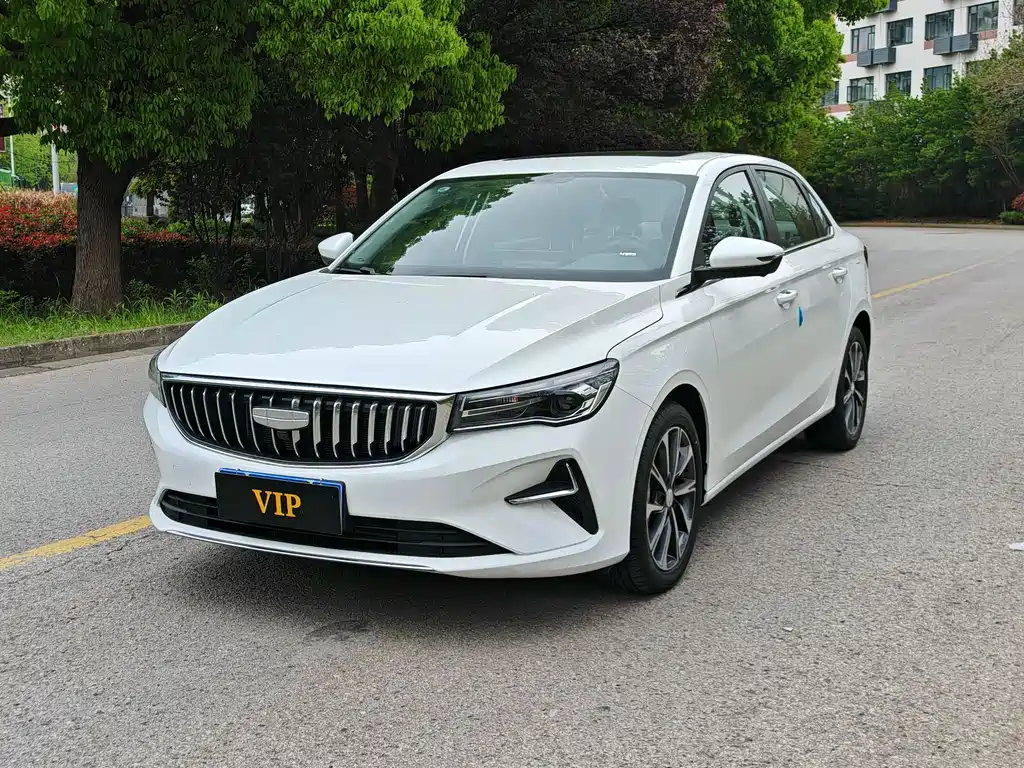 Geely Emgrand 2025