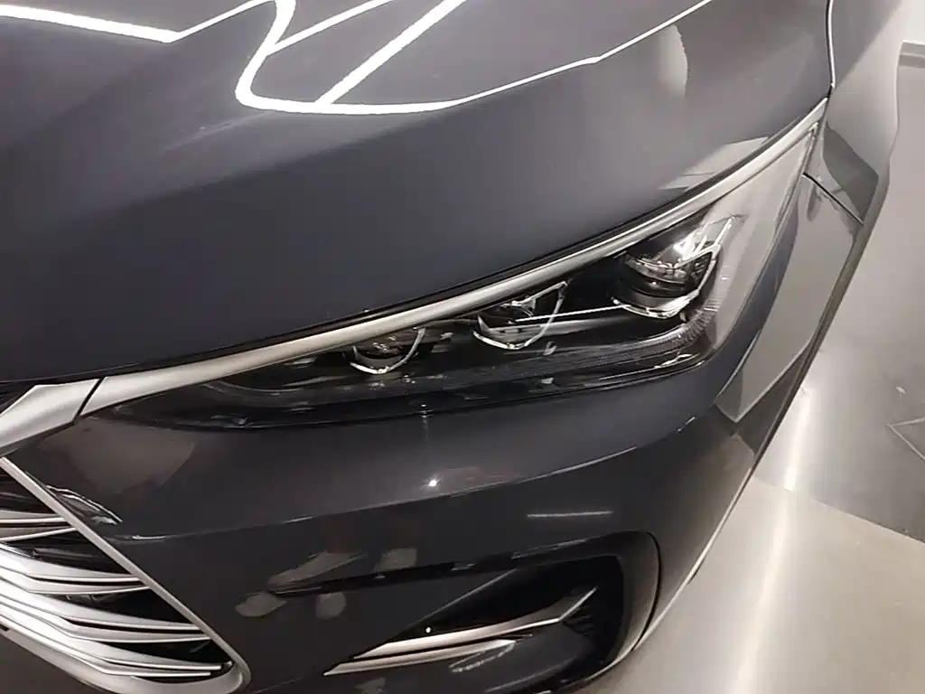 BYD Tang New Energy — миниатюра 18
