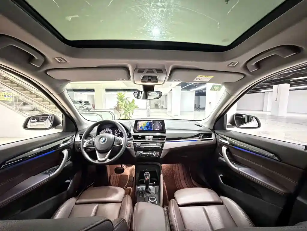BMW X1 — миниатюра 5