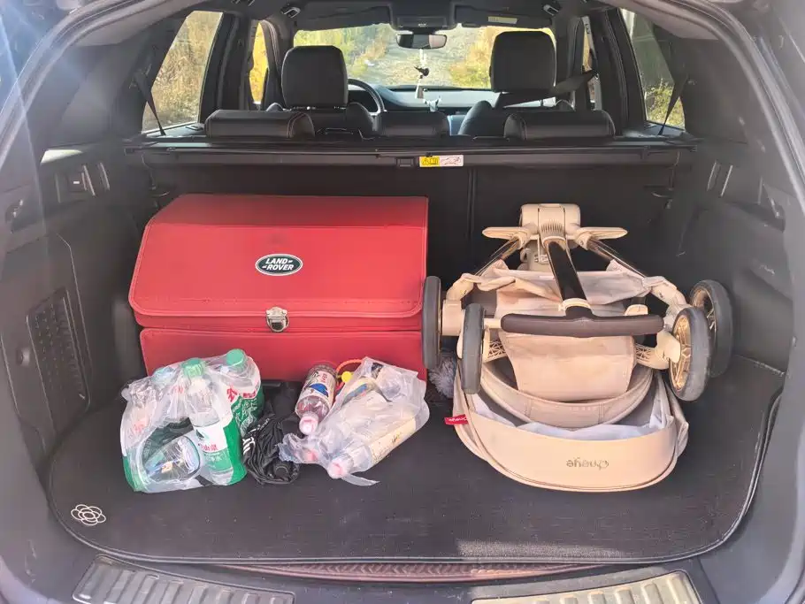 Land Rover Discovery Sport — миниатюра 4