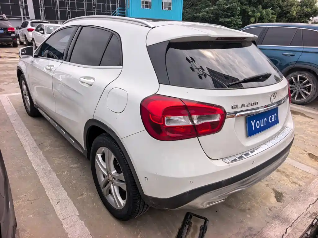Mercedes-Benz GLA — миниатюра 4