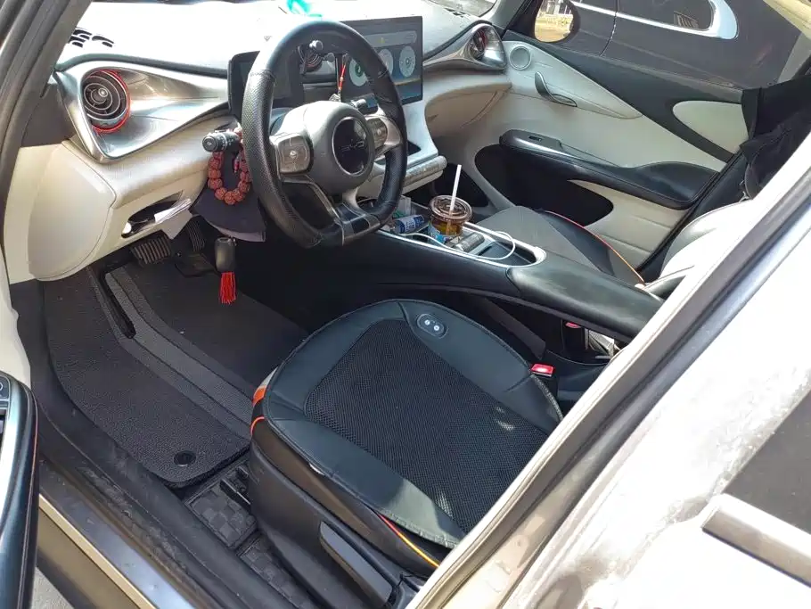 BYD Dolphin — миниатюра 9