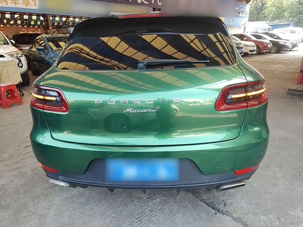 Porsche Macan — миниатюра 6