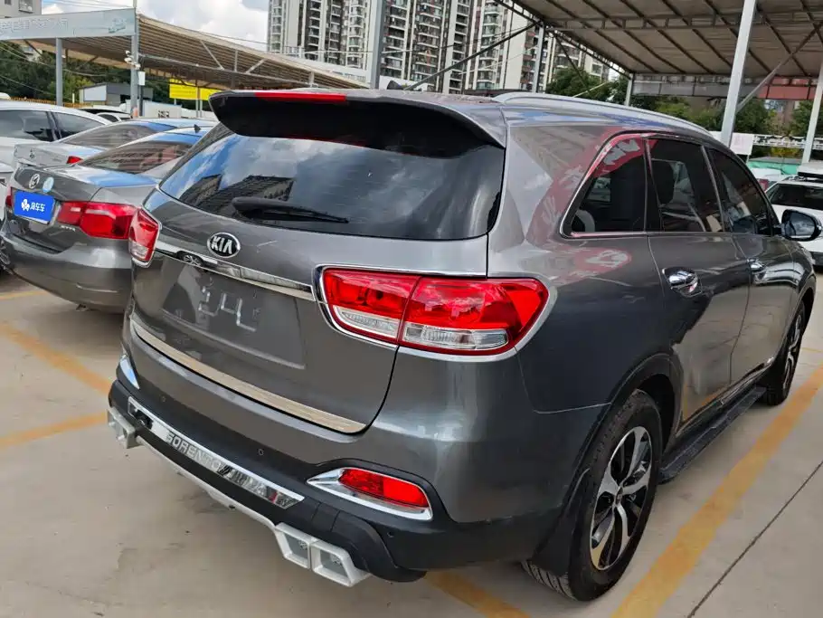 Kia Sorento — миниатюра 3