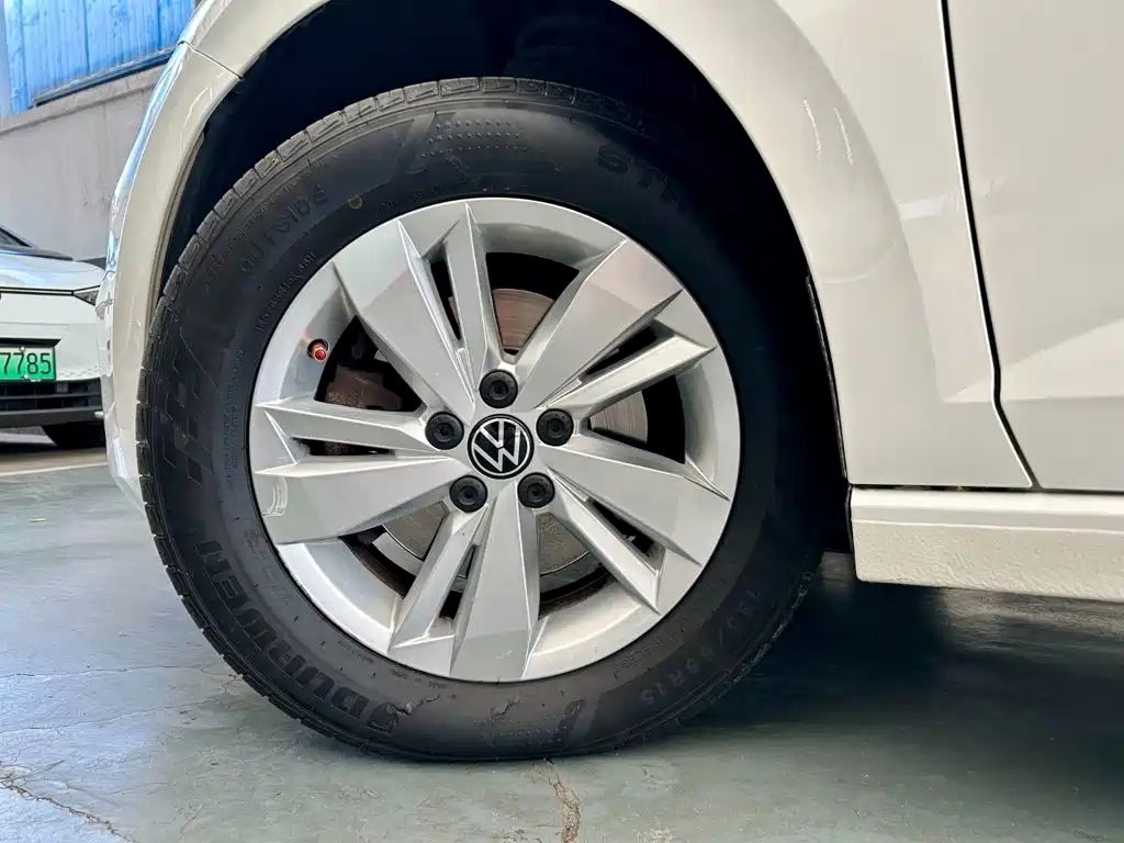 Volkswagen Polo — миниатюра 19