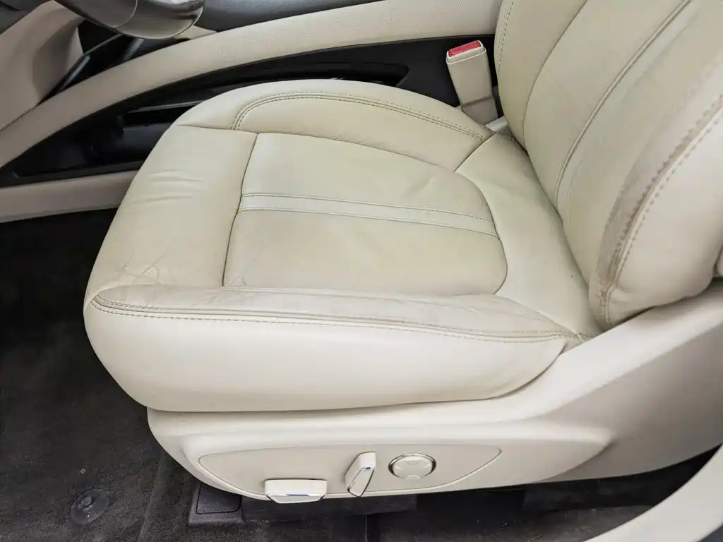 Lincoln MKZ — миниатюра 20