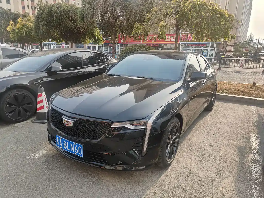 Cadillac CT4 — миниатюра 3