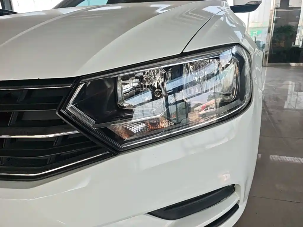 Volkswagen Bora — миниатюра 24