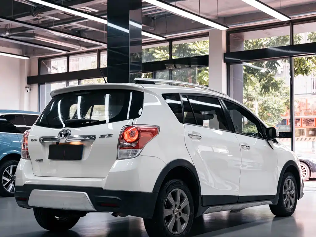 Toyota Verso — миниатюра 3