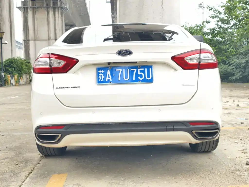Ford Mondeo 2013 1.5L GTDi180 Fashion