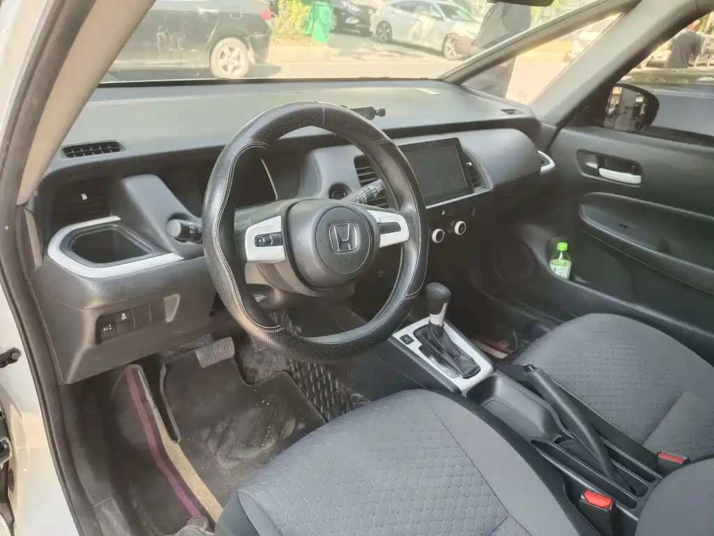 Honda Fit — миниатюра 4