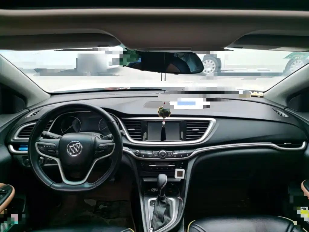 Buick Excelle — миниатюра 5