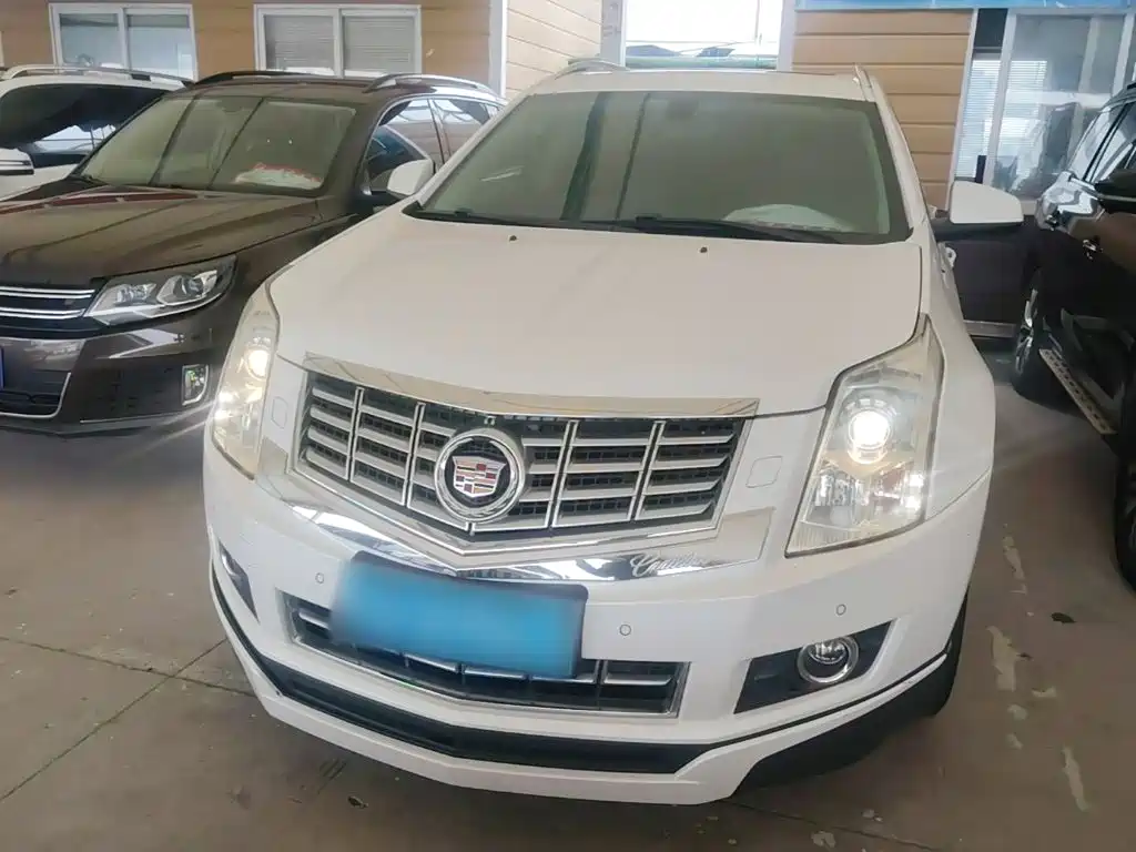 Cadillac SRX — миниатюра 3