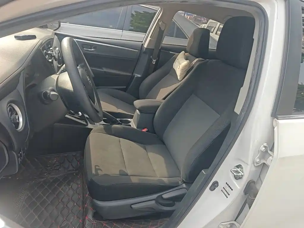 Toyota Corolla Hybrid — миниатюра 15