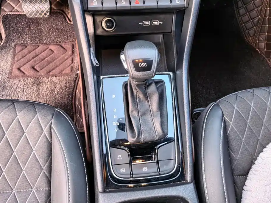 Skoda Karoq — миниатюра 16