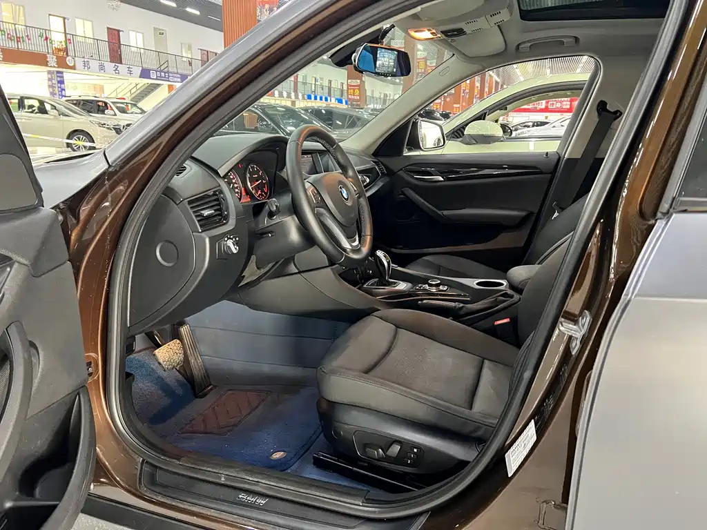 BMW X1 — миниатюра 5