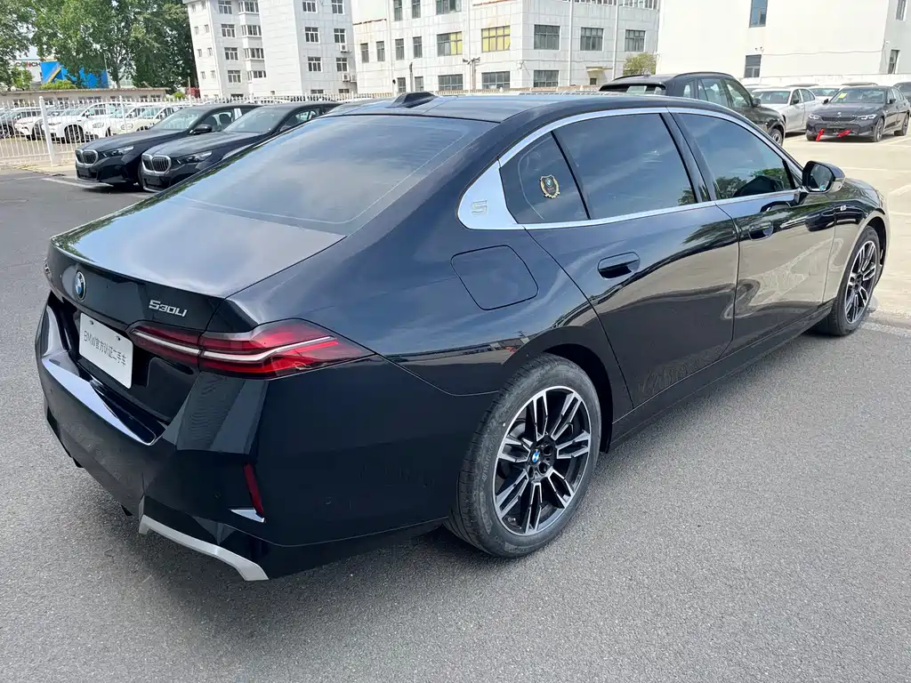 BMW 5 Series 5 2025 530Li Lead M Sport