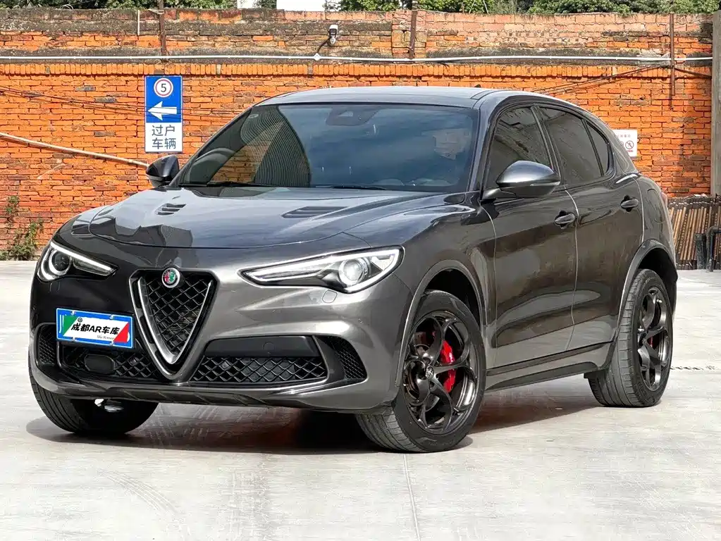 ALFA ROMEO STELVIO