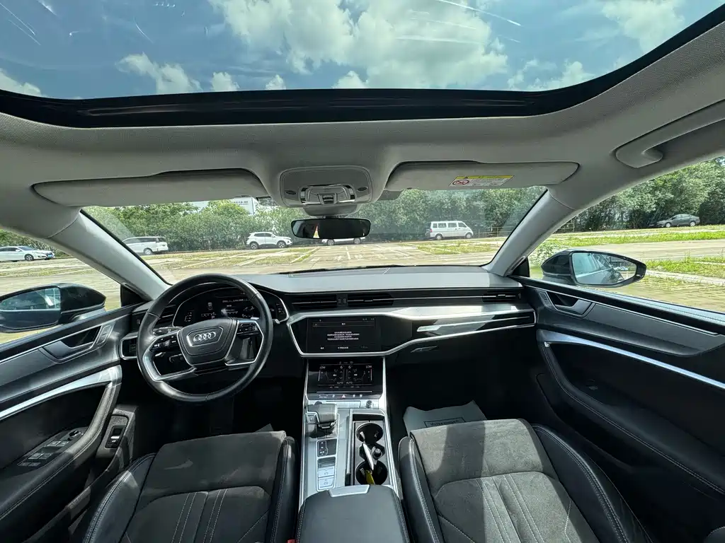 Audi A7L — миниатюра 7