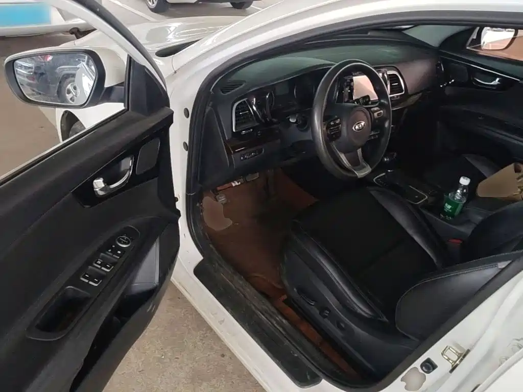 Kia K4 — миниатюра 16