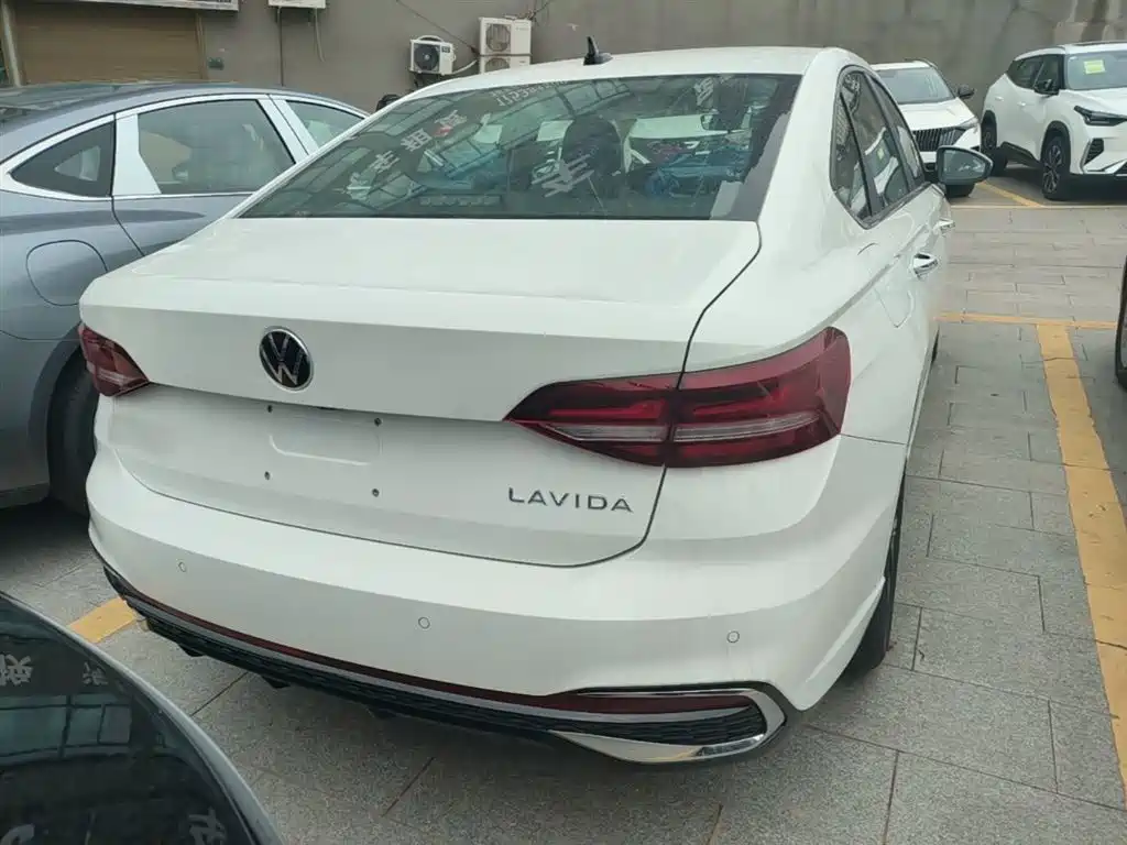 Volkswagen Lavida 2024 1.5L AT