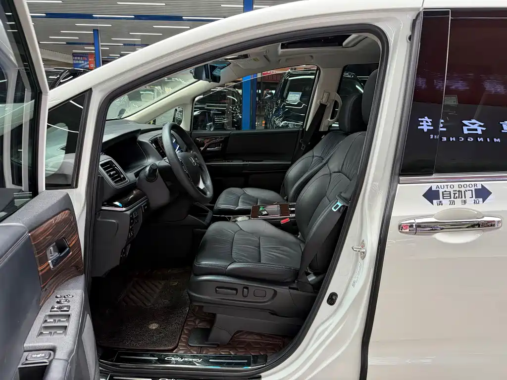 Honda Odyssey — миниатюра 6