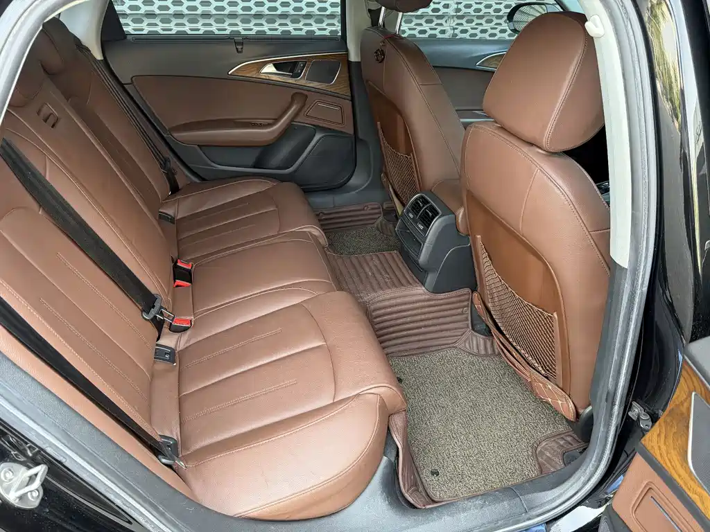 Audi A6L — миниатюра 7
