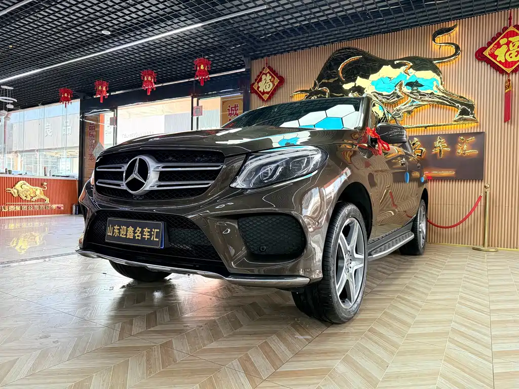 Mercedes-Benz GLE (Import) — миниатюра 5