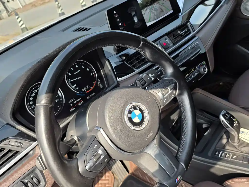 BMW X1 — миниатюра 9