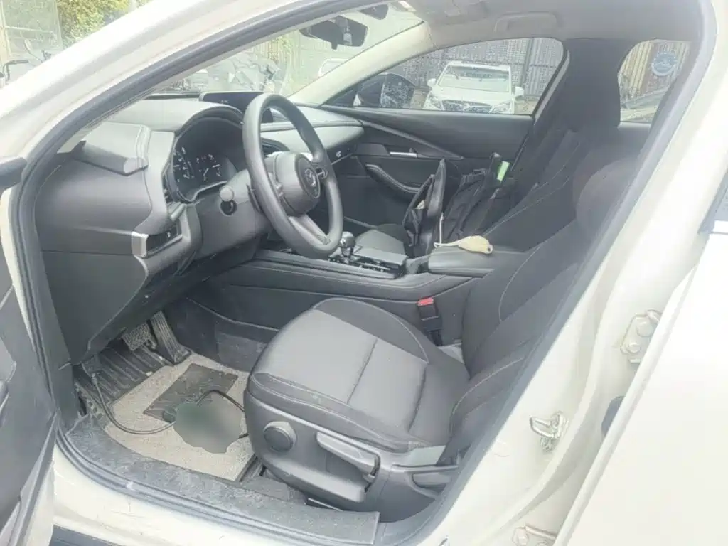 Mazda CX-30 EV — миниатюра 15