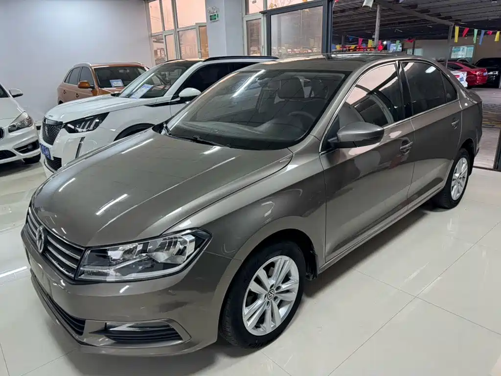 Volkswagen Santana — миниатюра 19