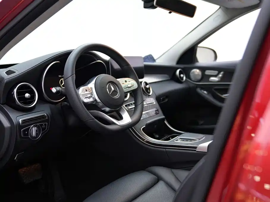 Mercedes-Benz C-Class — миниатюра 7