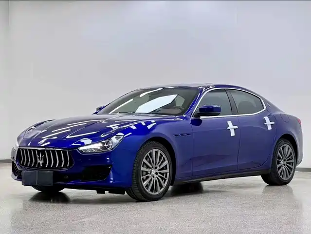 MASERATI GHIBLI 2023