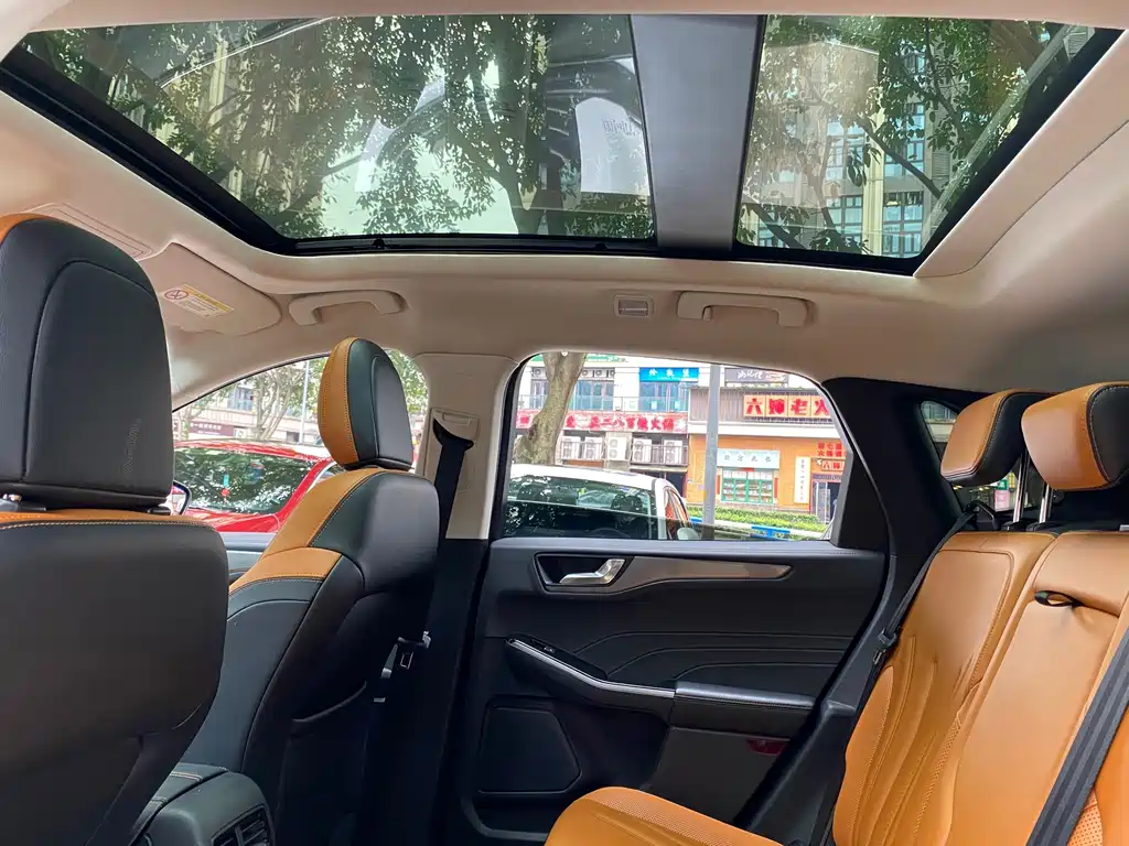 Ford Escape — миниатюра 12