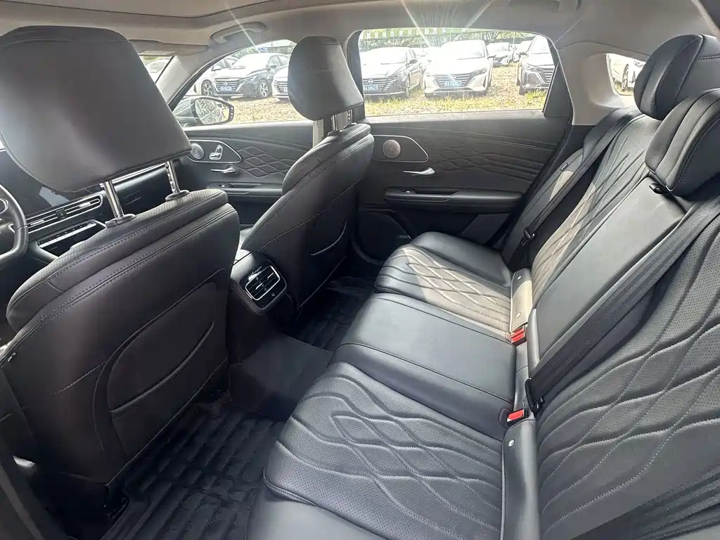 Chery Arrizo 8 PRO — миниатюра 9