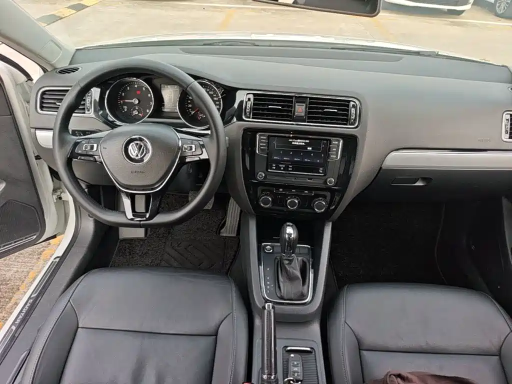 Volkswagen Sagitar — миниатюра 10